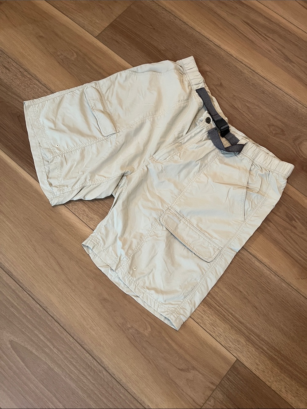 White Sierra Think Outside Men’s Nylon Cargo Hiking shorts